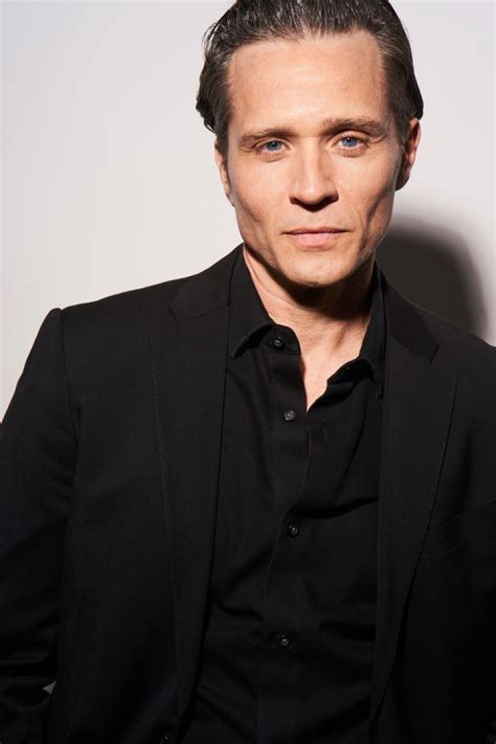 Seamus Dever