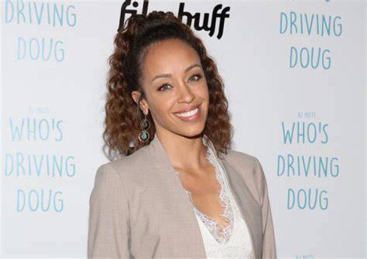 Shanti Lowry Net Worth