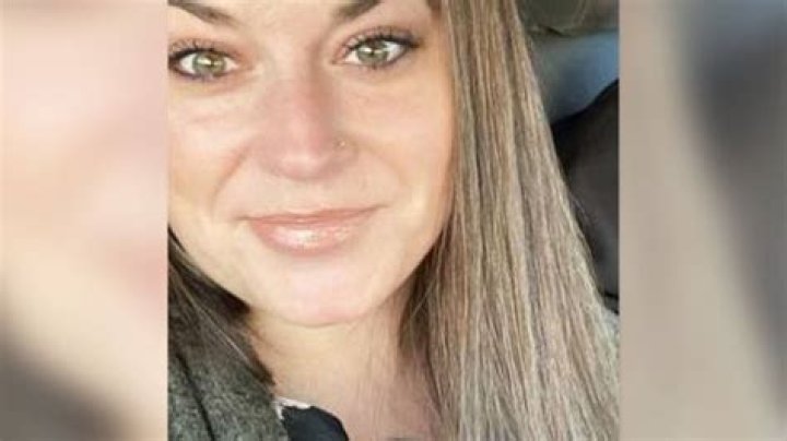 Smiths Falls Police Searching For Woman Missing Since Christmas Day - SarkariResult