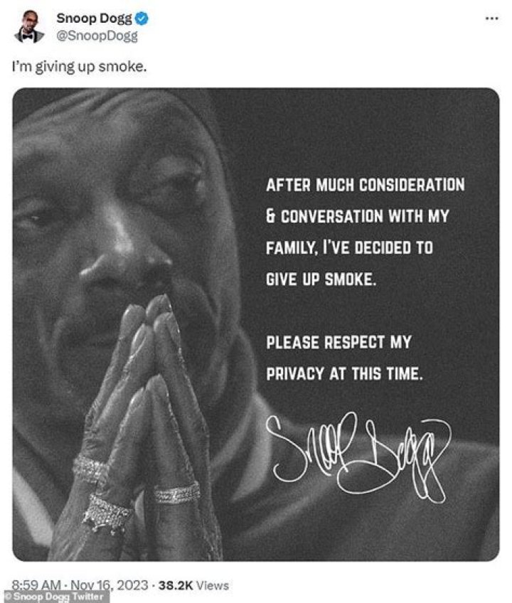 Snoop Dogg Announces He Has Quit Smoking Marijuana: 'Please Respect My Privacy' - SarkariResult