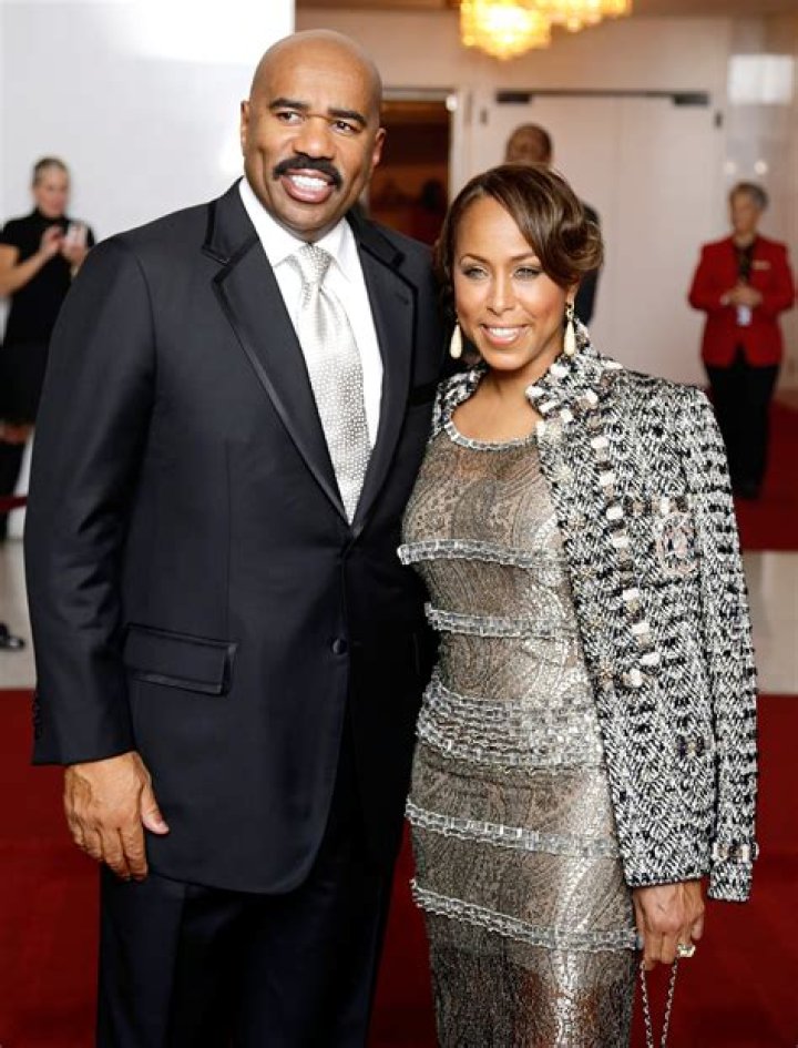 Steve Harvey Wiki, Age, Bio, Wife, Net Worth & More - SarkariResult