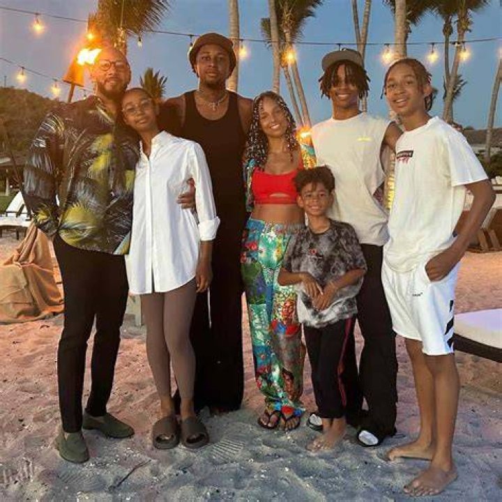 Swizz Beatz's Children: What's the Latest on the Blended Family with Alicia Keys? - SarkariResult