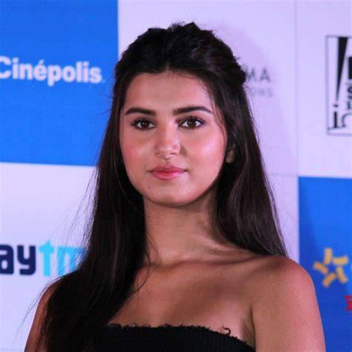 Tara Sutaria's OTT Debut with Apurva