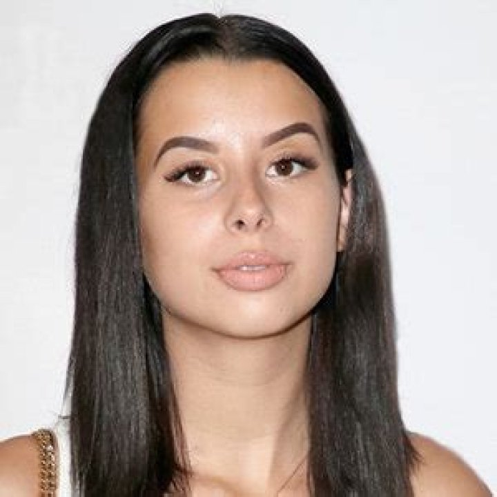 Theylovearii Boyfriend, Age, Bio, Siblings, Height, Parents, Wiki,
