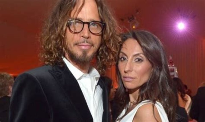 Vicky Karayiannis Wiki Age Height Married Wedding Husband Net Worth