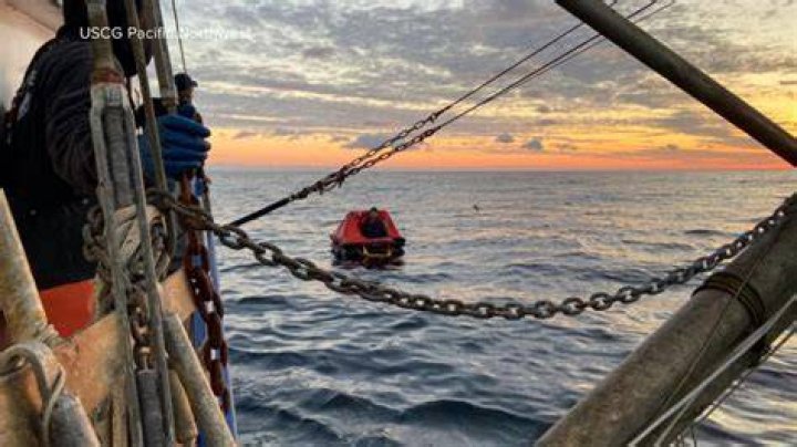 Westport fisherman : missing at sea for days found alive adrift in life raft in middle of Pacific - SarkariResult