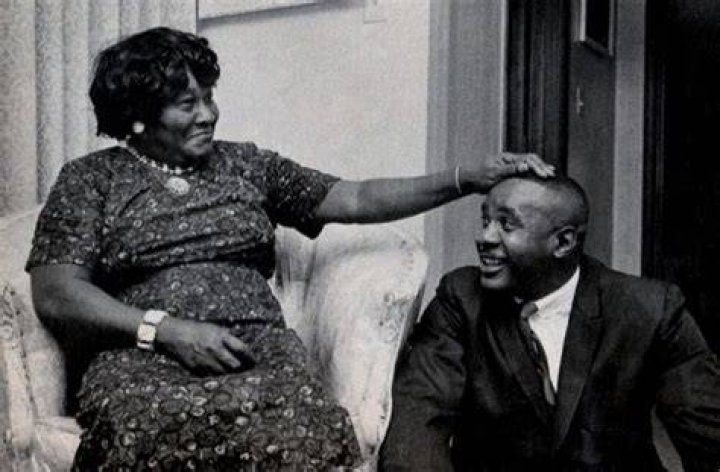 Who are Sonny Liston Parents? Meet Tobe Liston and Helen Baskin - News